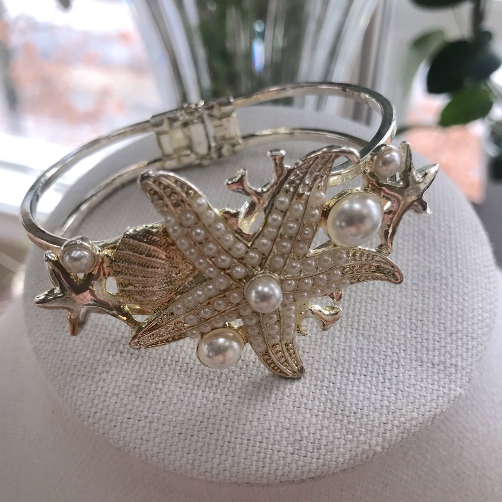 Pearl Encrusted Starfish Hinged Bangle